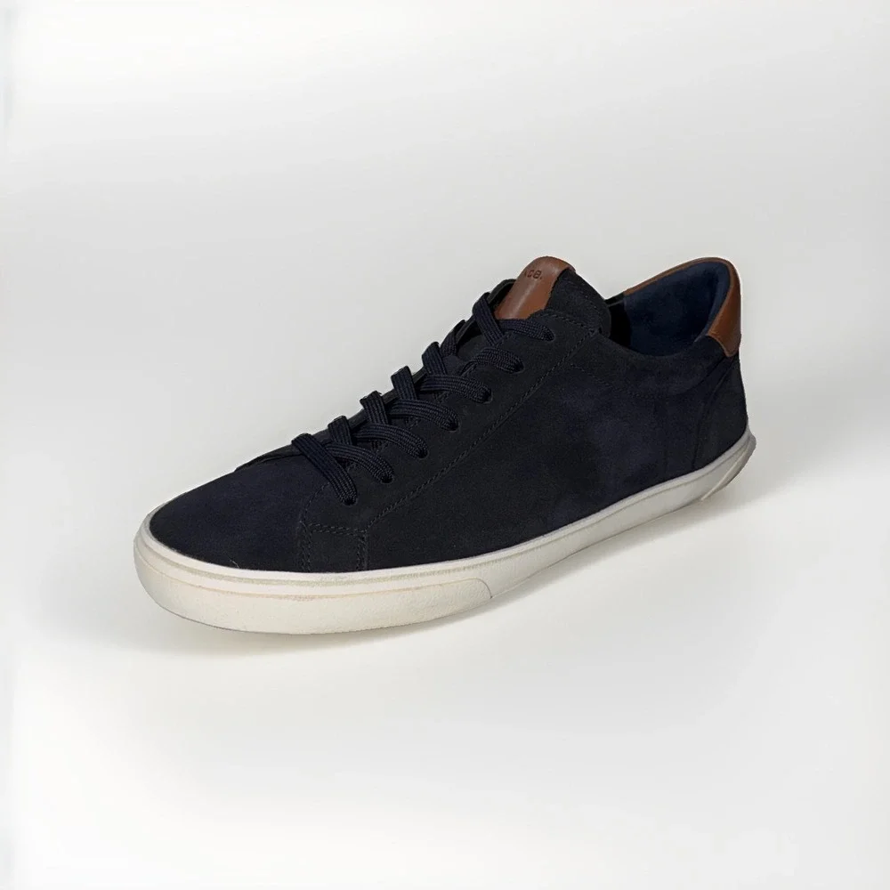 Vince Men's Slater Lace Up Low Top Sneakers Black Size 9.5M